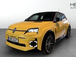 Gul (yellow) Begagnad 2025 Renault R5 Iconic Halvkombi | 384 900 kr (Dyr)