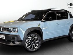 Blå (blue) Begagnad 2025 Renault 4 E-Tech Iconic SUV | 414 900 kr