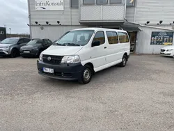 Vit Begagnad 2008 Toyota HiAce Minibuss | 139 000 kr