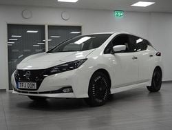 Vit Begagnad 2022 Nissan Leaf N-Connecta Halvkombi | 179 800 kr (Marknadspris)