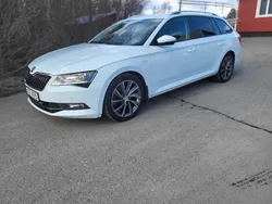 Vit Begagnad 2018 Skoda Superb LAURIN & KLEMENT Kombi | 259 900 kr (Marknadspris)