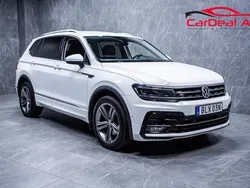 Vit Begagnad 2018 VW Tiguan Allspace R-line SUV | 289 800 kr (Marknadspris)