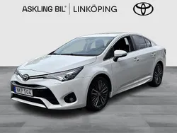 Vit Begagnad 2018 Toyota Avensis Edition Sedan | 155 000 kr (Marknadspris)