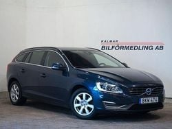 Blå Begagnad 2014 Volvo V60 Momentum Kombi | 84 900 kr (Marknadspris)