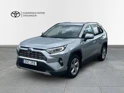 Silver Begagnad 2019 Toyota RAV4 Hybrid Executive SUV | 344 900 kr (Marknadspris)