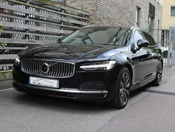 Svart Begagnad 2020 Volvo V90 Kombi | 317 800 kr (Marknadspris)