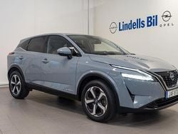 Ljusgrå Begagnad 2022 Nissan Qashqai N-Connecta SUV | 289 000 kr (Marknadspris)