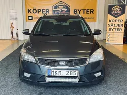 Grå Begagnad 2010 Kia Ceed Sportswagon 4 Kombi | 34 900 kr (Marknadspris)