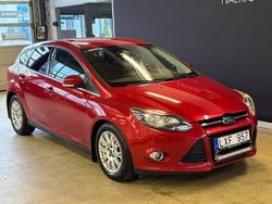 Röd Begagnad 2011 Ford Focus Titanium Halvkombi | 53 900 kr (Lite dyr)