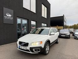 Vit Begagnad 2010 Volvo XC70 Summum SUV | 109 000 kr (Marknadspris)