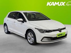 Vit Begagnad 2021 VW Golf VIII Halvkombi | 239 800 kr (Marknadspris)