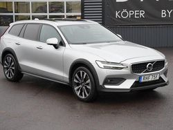 Bright silver metallic Begagnad 2020 Volvo V60 CC Kombi | 359 000 kr (Lite dyr)
