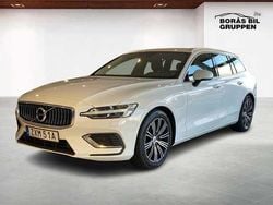 Vit Begagnad 2022 Volvo V60 Inscription Kombi | 269 000 kr (Bra pris)