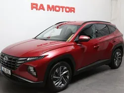 Röd Begagnad 2023 Hyundai Tucson Essential SUV | 289 900 kr (Superpris)
