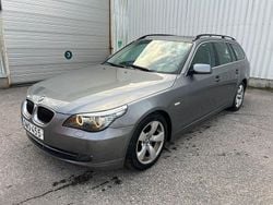 Ljusgrå Begagnad 2007 BMW 520 Advantage Kombi | 59 900 kr (Marknadspris)