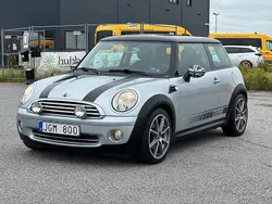 Ljusgrå (grå) Begagnad 2007 Mini Cooper Pepper Halvkombi | 49 900 kr (Marknadspris)