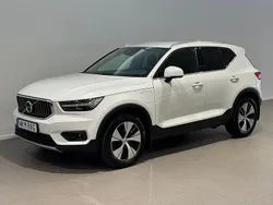 Vit Begagnad 2020 Volvo XC40 Inscription SUV | 349 500 kr (Marknadspris)