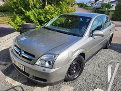 Grå Begagnad 2003 Opel Vectra Sedan | 17 000 kr (Superpris)