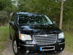 Svart Begagnad 2010 Chrysler Grand Voyager Limited Minibuss | 79 000 kr (Lite dyr)