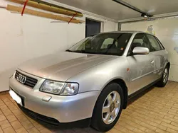 Grå Begagnad 2000 Audi A3 Halvkombi | 37 900 kr (Marknadspris)