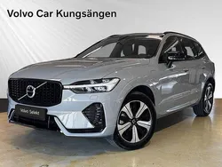 Grå Begagnad 2024 Volvo XC60 Plus SUV | 539 900 kr (Marknadspris)