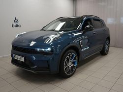 Blå Begagnad 2023 Lynk & Co 01 SUV | 319 900 kr (Marknadspris)
