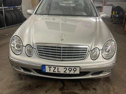 Begagnad 2003 Mercedes E240 Sedan | 78 000 kr
