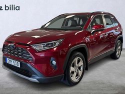 Röd Begagnad 2020 Toyota RAV4 Hybrid Executive SUV | 349 800 kr (Marknadspris)