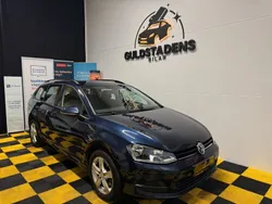 Mörkblå (blå) Begagnad 2016 VW Golf VII Kombi | 114 900 kr (Marknadspris)