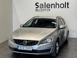 Silver Begagnad 2016 Volvo V60 Kinetic Kombi | 107 900 kr (Superpris)