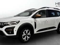 Vit (white) Begagnad 2024 Dacia Jogger Extreme Kombi | 309 900 kr (Marknadspris)