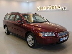 Röd Begagnad 2007 Volvo V70 Kinetic Kombi | 69 900 kr