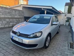 Silver Begagnad 2011 VW Golf VI Halvkombi | 65 000 kr (Marknadspris)