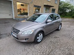 Mörkgrå (grå) Begagnad 2007 Kia Ceed EX Halvkombi | 29 900 kr (Marknadspris)