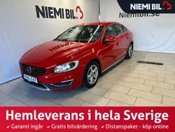 Röd Begagnad 2016 Volvo S60 Momentum Sedan | 194 900 kr (Lite dyr)