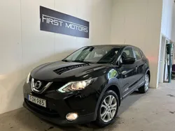 Svart Begagnad 2015 Nissan Qashqai SUV | 79 900 kr (Bra pris)