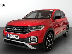 Röd Begagnad 2021 VW T-Cross SUV | 209 900 kr (Marknadspris)