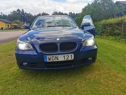 Blå Begagnad 2005 BMW 530 Sedan | 45 000 kr (Dyr)
