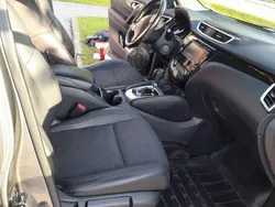 Grå Begagnad 2015 Nissan Qashqai SUV | 132 000 kr (Marknadspris)