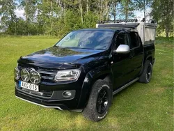 Svart Begagnad 2016 VW Amarok Highline Pickup | 269 000 kr (Dyr)
