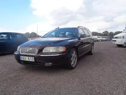 Mörkröd (röd) Begagnad 2007 Volvo V70 Summum Kombi | 29 000 kr (Superpris)