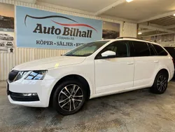 Vit Begagnad 2019 Skoda Octavia Kombi | 90 999 kr