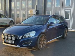 Blå Begagnad 2012 Volvo V60 Ocean Race Kombi | 109 900 kr (Lite dyr)
