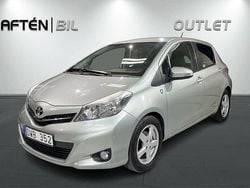 Ljusgrå Begagnad 2012 Toyota Yaris Active Halvkombi | 62 900 kr (Marknadspris)