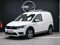 Vit Begagnad 2018 VW Caddy SE Minibuss | 289 800 kr