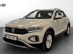 Grå Begagnad 2022 VW T-Roc Life SUV | 224 900 kr (Marknadspris)