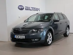 Grå Begagnad 2016 Skoda Octavia Style Kombi | 149 900 kr (Lite dyr)