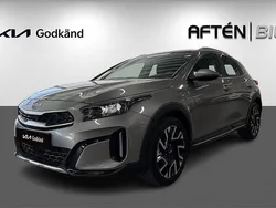 Grå Begagnad 2023 Kia XCeed SUV | 299 000 kr (Marknadspris)