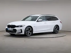 Vit Begagnad 2022 BMW 330e M Sport Kombi | 389 000 kr (Lite dyr)