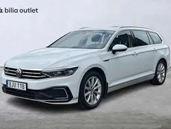 Vit Begagnad 2020 VW Passat GTE Kombi | 199 900 kr (Bra pris)